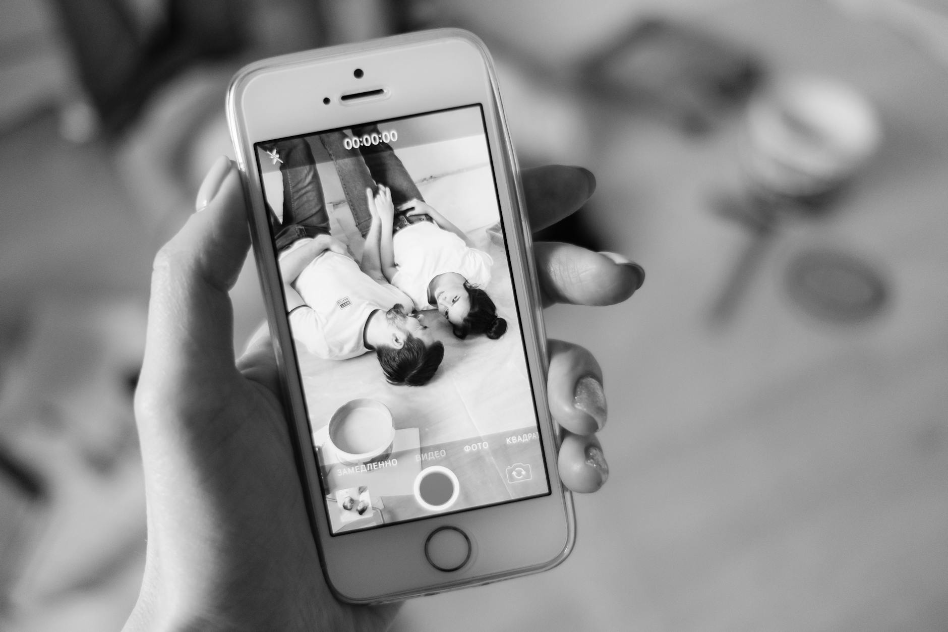 Photos gratuites de affection, amour, appareil électronique