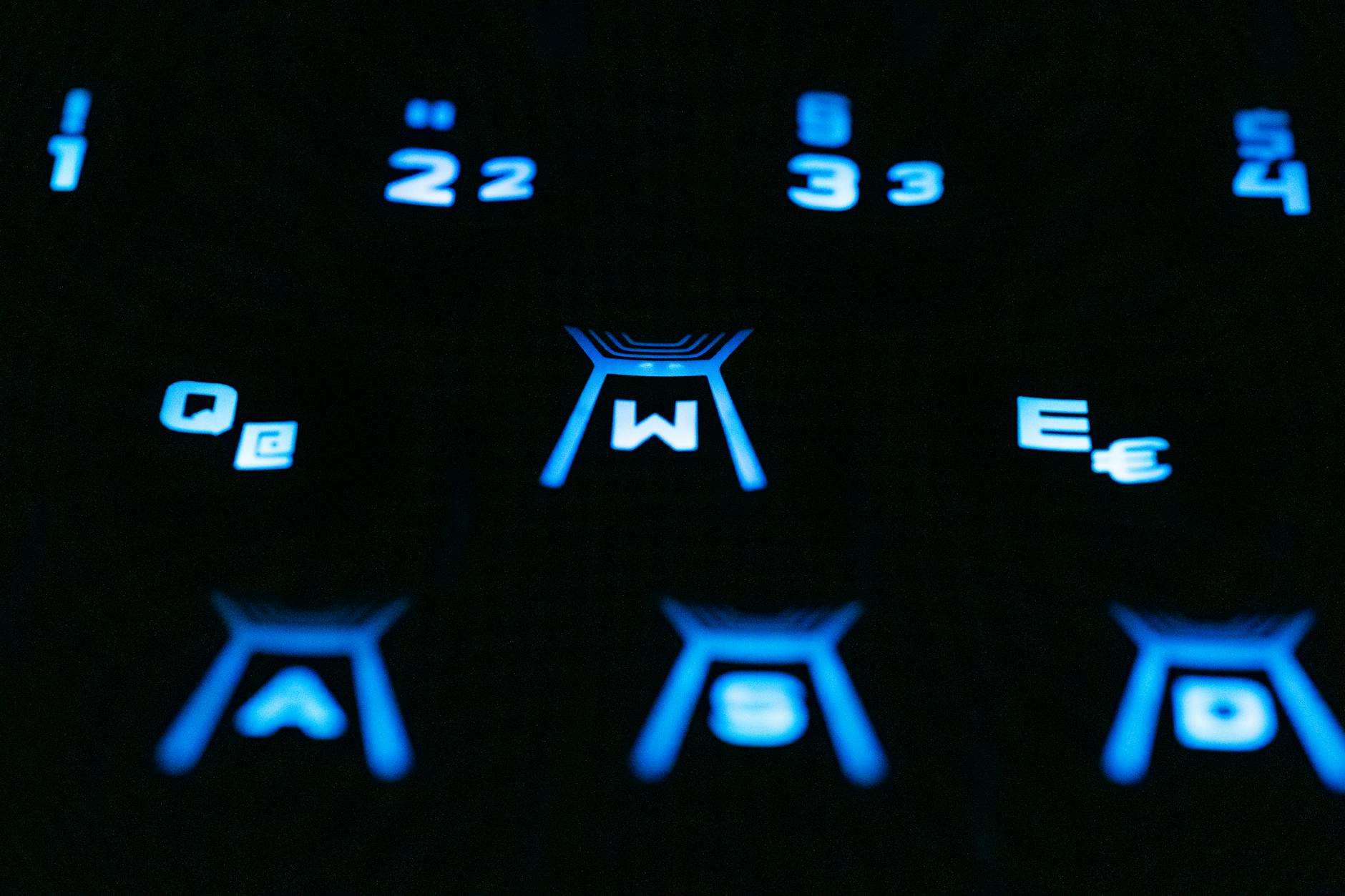 Photos gratuites de à contre-jour, accessoires informatiques, bleu