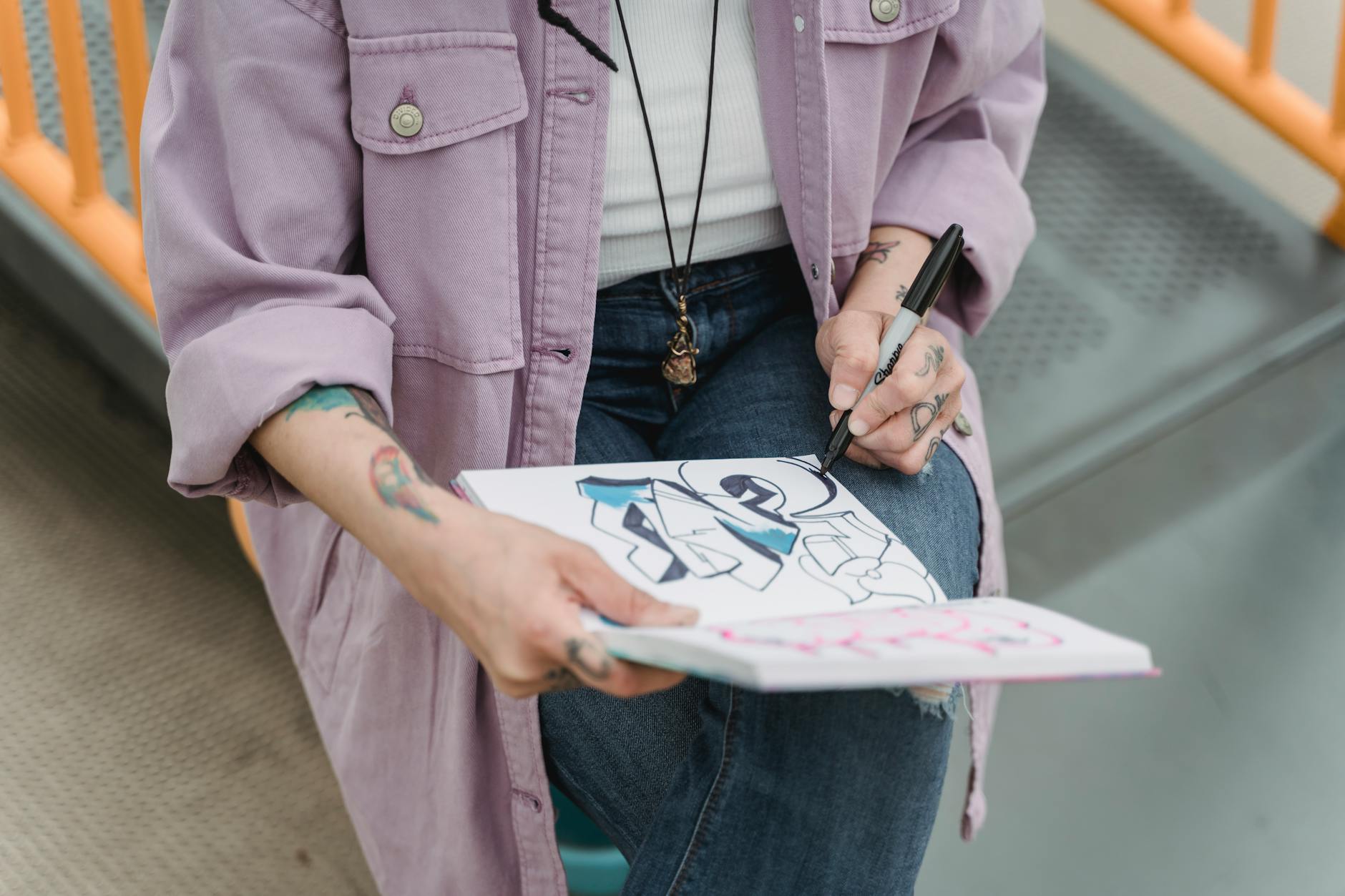 Photos gratuites de accessoire, art, artiste