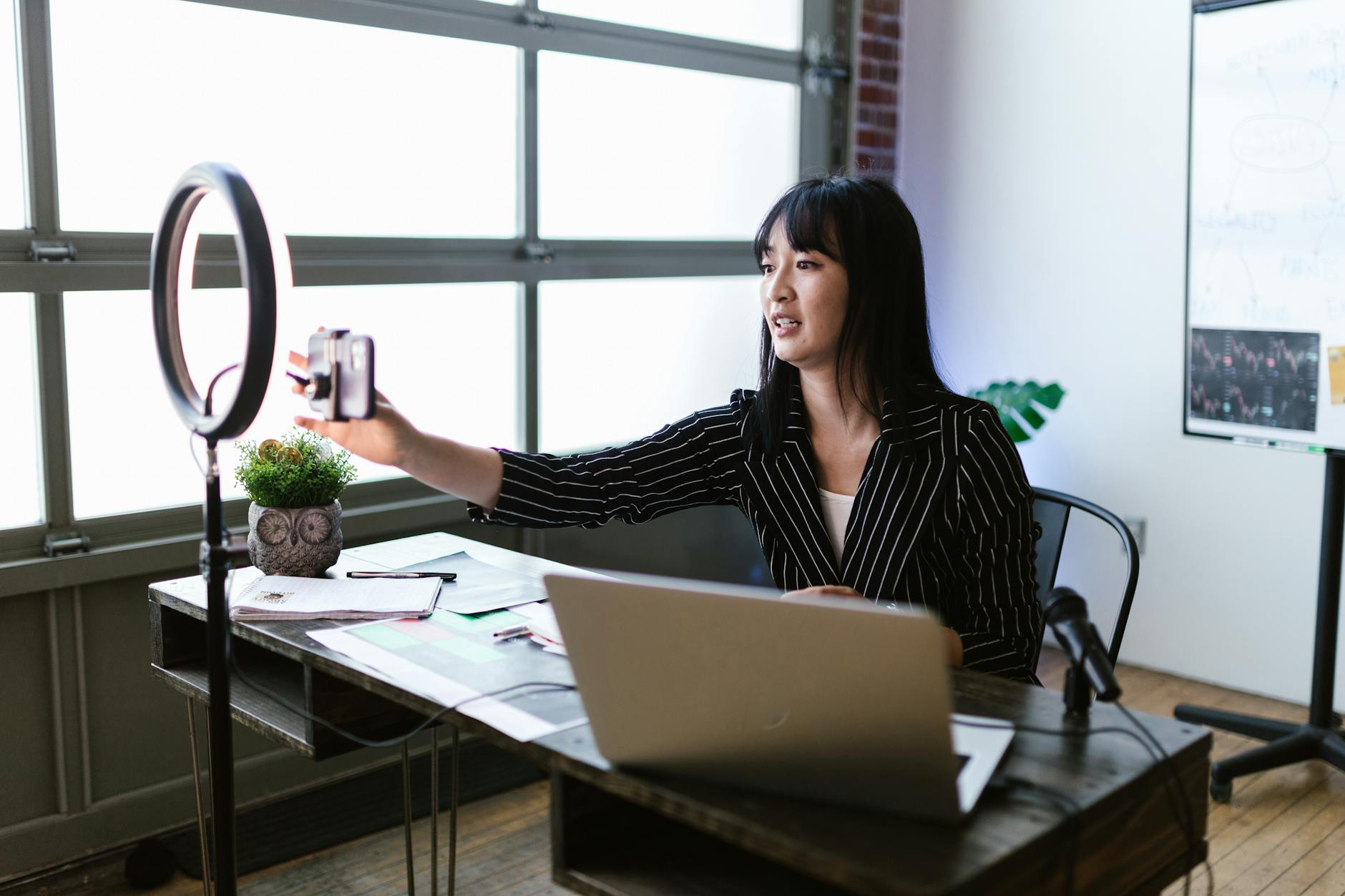 Photos gratuites de #intérieur, activités, anneau de lumière
